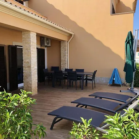 House With 4 Bedrooms In Pera With Wonderful Mountain View Shared Pool Enclosed Garden Silves